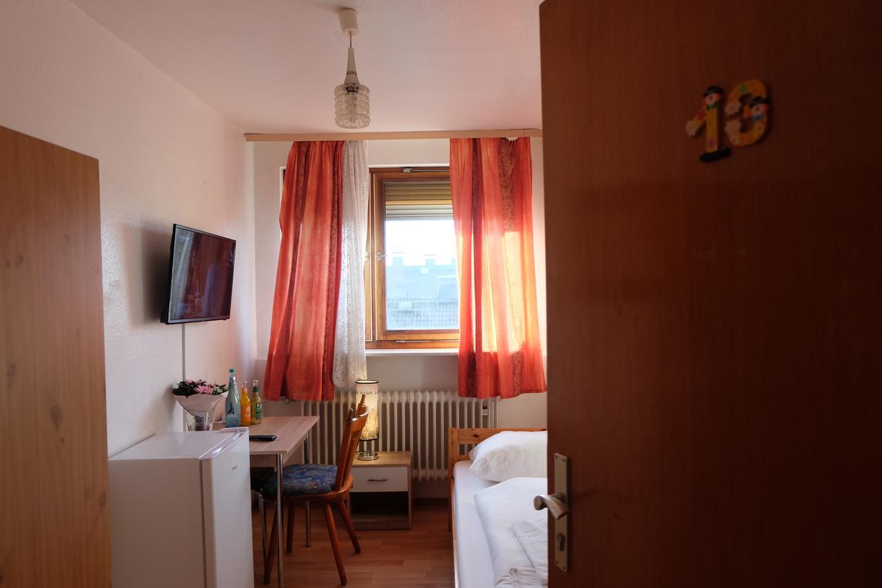 Panorama Hotel Kassel Niestetal ภายนอก รูปภาพ