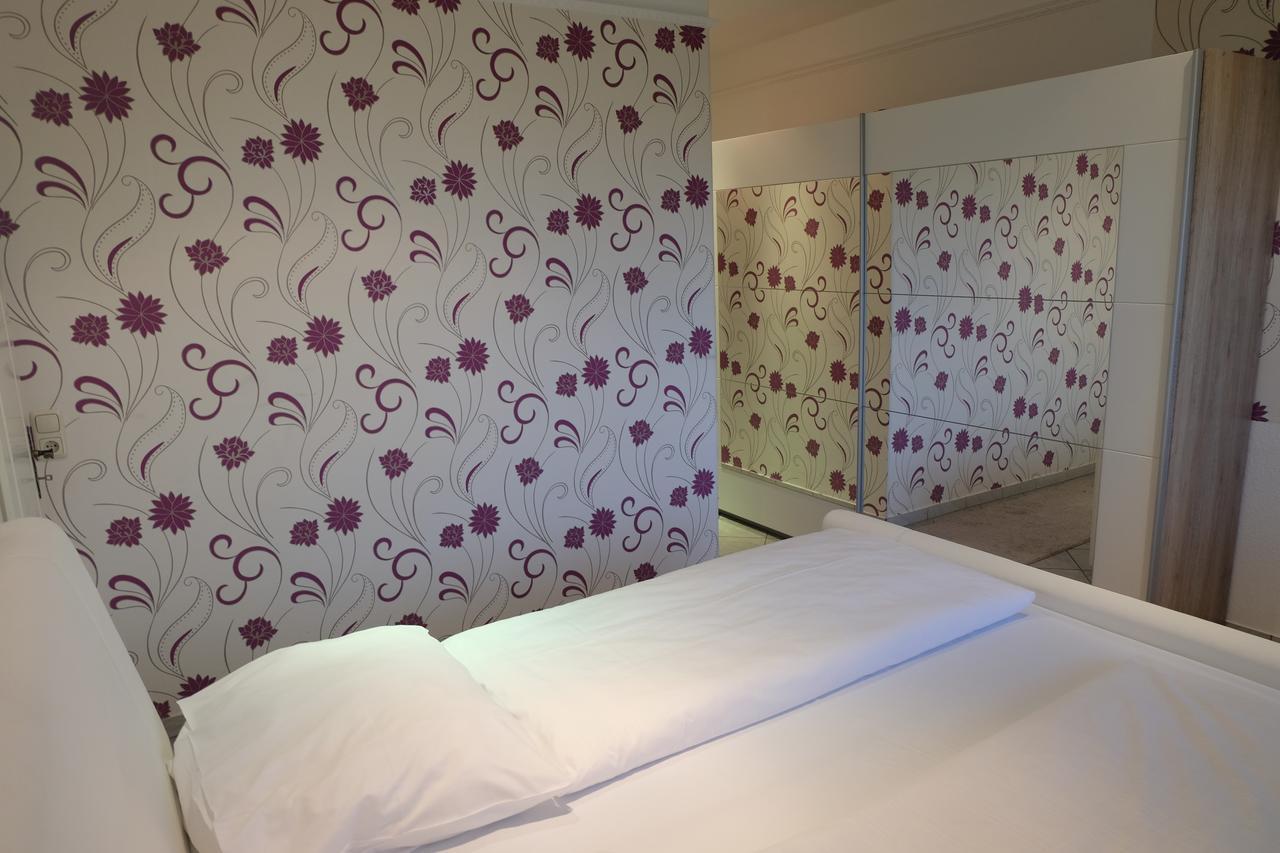 Panorama Hotel Kassel Niestetal ภายนอก รูปภาพ